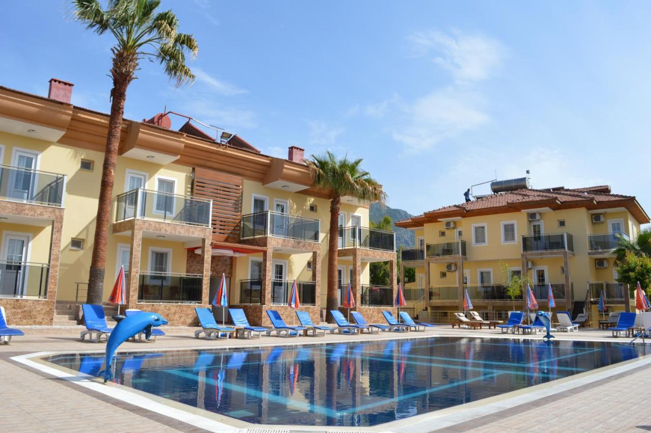 Yalcin Hotel & Villas โอลลุนเดนิซ ภายนอก รูปภาพ