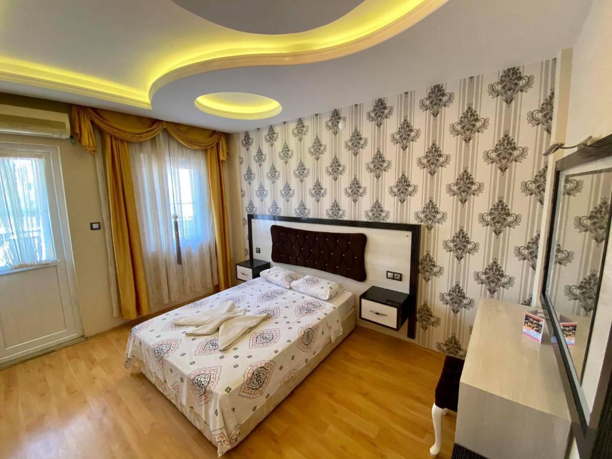 Yalcin Hotel & Villas โอลลุนเดนิซ ภายนอก รูปภาพ