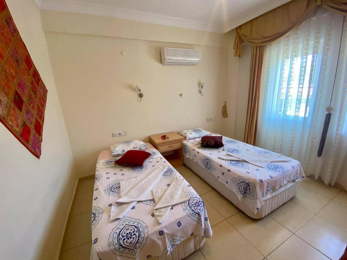 Yalcin Hotel & Villas โอลลุนเดนิซ ภายนอก รูปภาพ